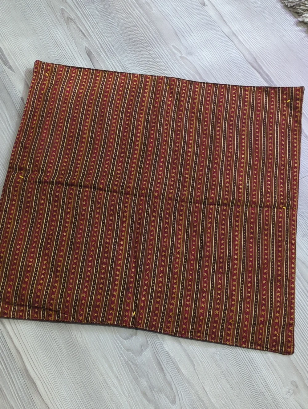 Handmade Cathedral Window Quilt Wall Hanging Pillow Cover 21x21 Primitive Countr